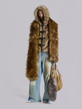 Urban Outfitters Faux Fur Scarf in Brown, OSFM